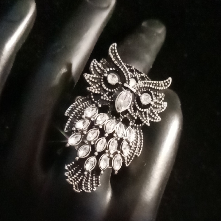Expandable Blackened Silver Owl With Rhinestone Ring 8$
